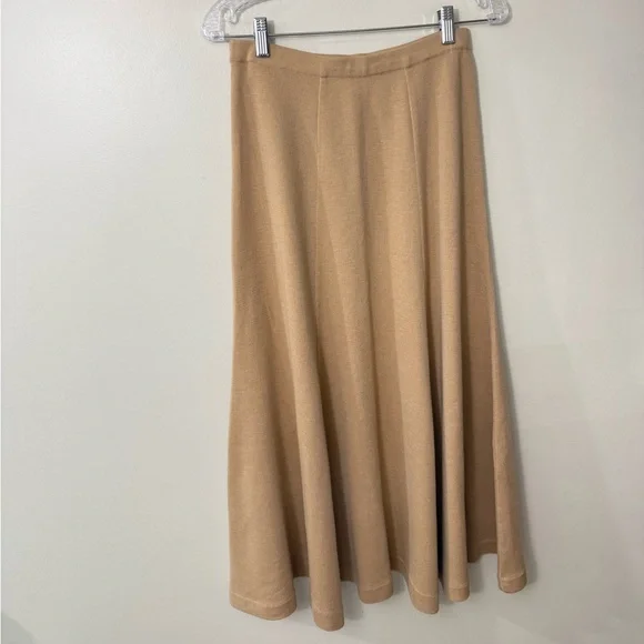 SELINA CANADA TAN 100% WOOL KNIT FLARED SKIRT ELASTIC WAIST - Picture 3 of 11